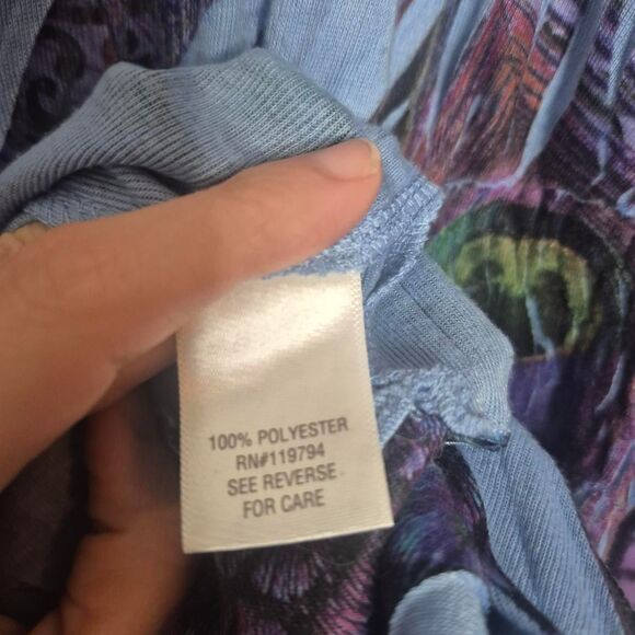 Apt. 9 Blue Purple 3/4 Sleeve V-neck Peacock Feather Top Fairy Size Medium - Picture 4 of 4